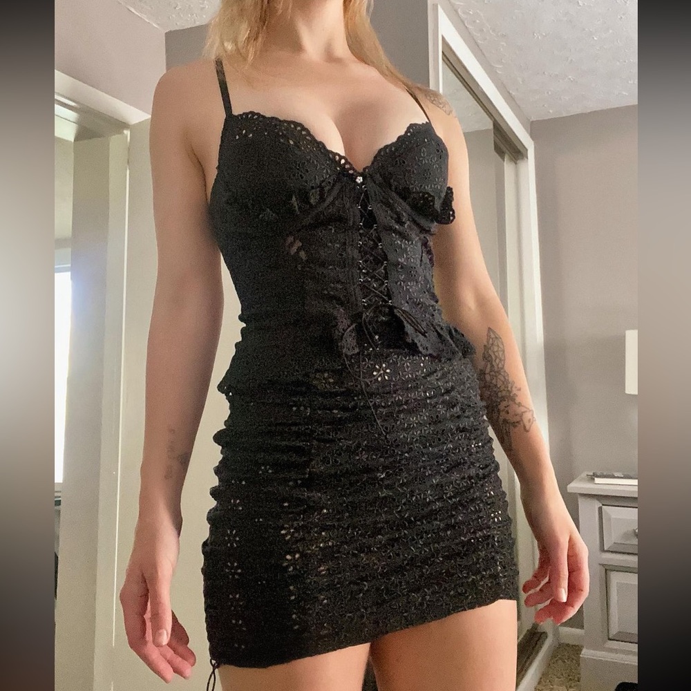 FOR LOVE & LEMONS Sophie Eyelet Dress - Picture 2 of 11